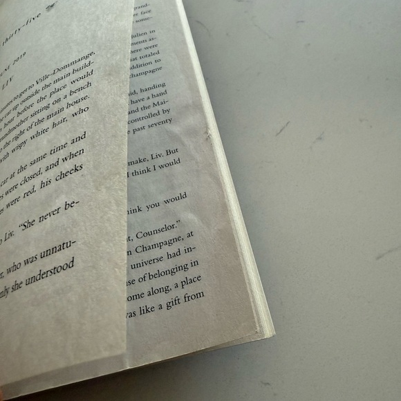 Kristin‎ Harmel The Winemaker's Wife A Novel - Paperback Book - Picture 5 of 5